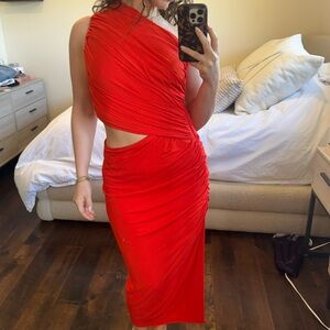 Elegant Scarlet Evening Dress